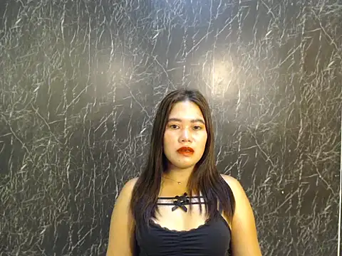 ur prettychelsie online show from April 24, 8:22 pm