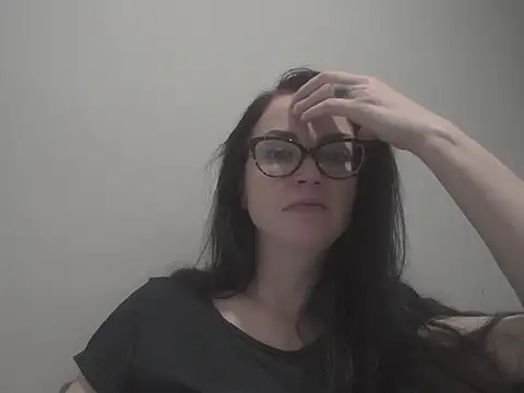 CallMeSugar online show from April 23, 7:15 pm