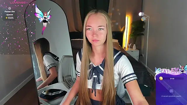 Milana Sorrento online show from June 19, 12:16 am