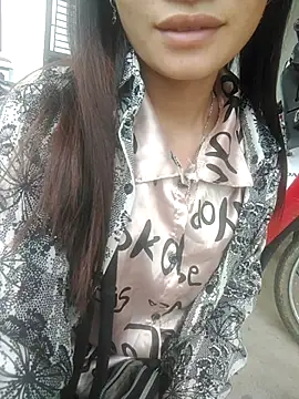 tom1133 online show from April 23, 8:10 am