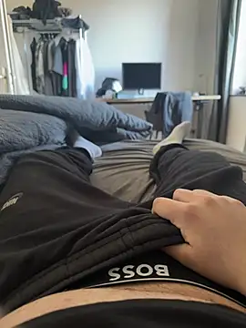 alwayshorny21 online show from April 22, 10:22 am