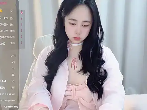 Hanzaizai32902 online show from April 22, 4:14 pm