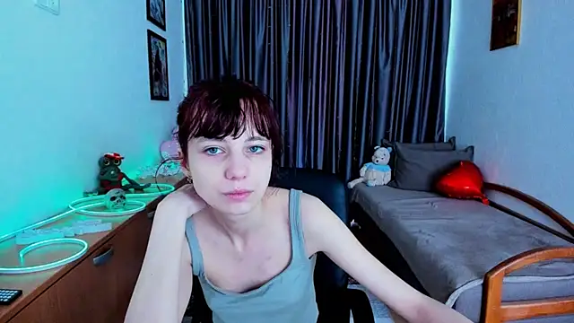 MiniLysii online show from June 10, 5:52 am