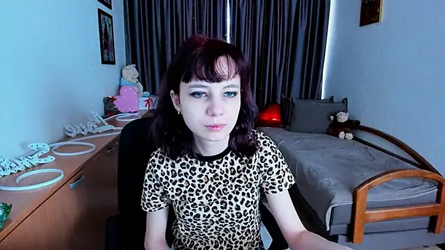 MiniLysii online show from May 9, 5:44 am