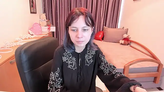 MiniLysii online show from April 23, 7:26 am