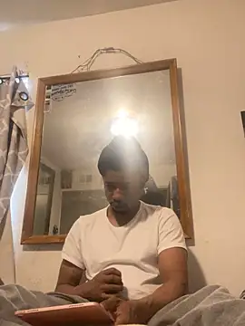 milfandyoungin online show from May 2, 1:00 am