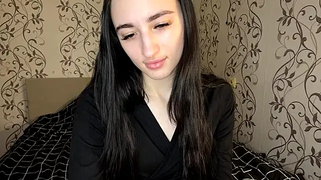 Snapshot of RosamondRuhn chatting on June 9, 10:38 am RosamondRuhn online show from June 9, 10:38 am