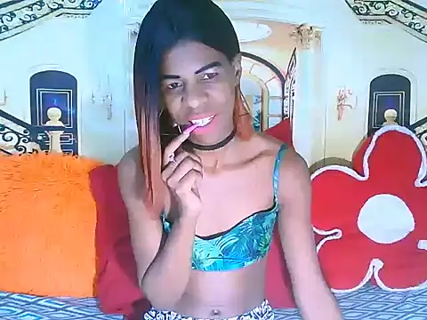 EbonySweetPeach online show from May 8, 5:44 am