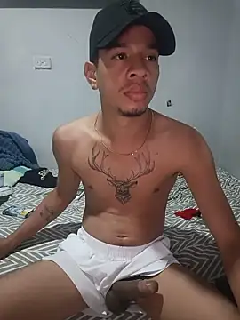 hotshame21 online show from June 6, 5:12 am
