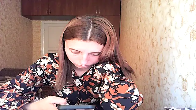 Snapshot of MilaShka29 chatting on May 12, 8:43 am MilaShka29 online show from May 12, 8:43 am