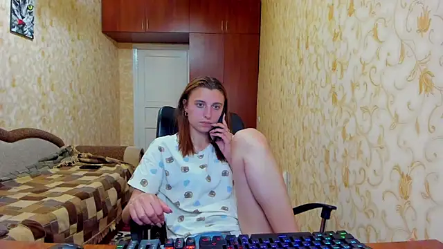 Snapshot of MilaShka29 chatting on June 12, 7:55 pm MilaShka29 online show from June 12, 7:55 pm