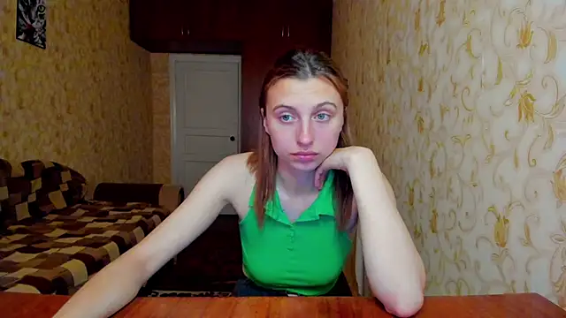 Snapshot of MilaShka29 chatting on June 8, 9:32 am MilaShka29 online show from June 8, 9:32 am