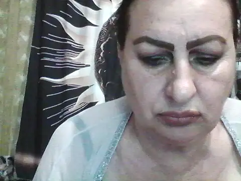 LoaqLovew online show from July 12, 6:14 am