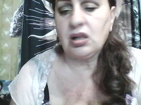 LoaqLovew online show from July 29, 9:08 am
