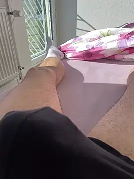 Tinottt online show from April 22, 3:08 pm