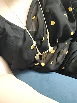 Snapshot of Call_Honey chatting on June 11, 2:58 pm Call Honey online show from June 11, 2:58 pm