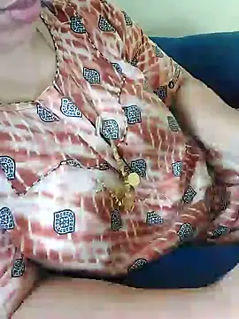 Snapshot of Call_Honey chatting on June 10, 6:14 am Call Honey online show from June 10, 6:14 am