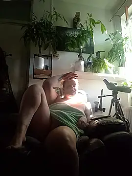 Maryquenn online show from June 8, 3:01 pm