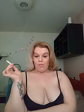Maryquenn online show from June 2, 10:37 am
