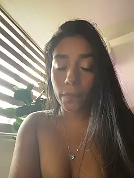 SaryJonex online show from May 13, 2:46 pm