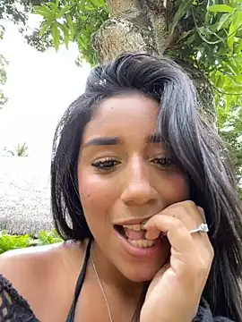 SaryJonex online show from June 30, 4:40 pm