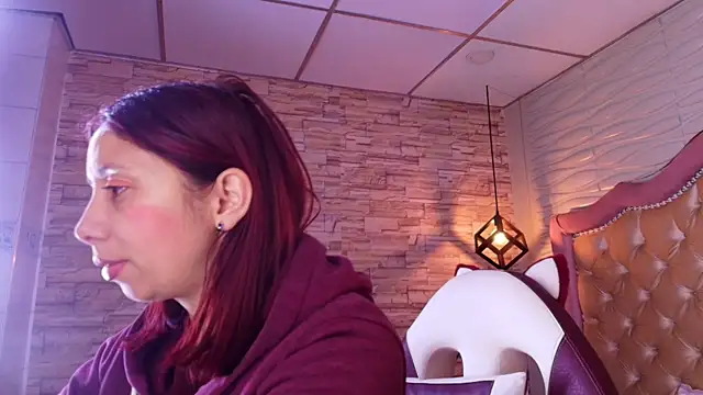 Snapshot of stephaniesun_ chatting on July 2, 12:44 pm stephaniesun online show from July 2, 12:44 pm