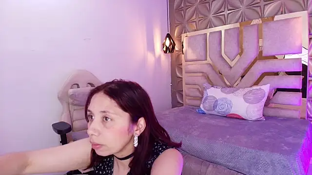 stephaniesun  online show from May 22, 12:36 pm