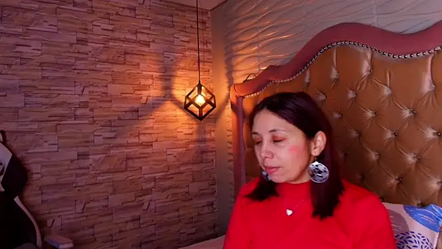 Snapshot of stephaniesun_ chatting on July 4, 12:53 pm stephaniesun online show from July 4, 12:53 pm