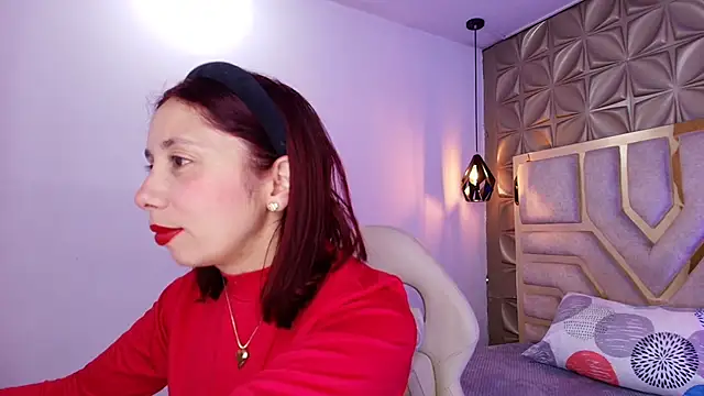 stephaniesun  online show from May 20, 12:13 pm