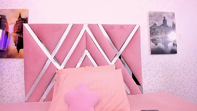 Nicoll 89 online show from July 15, 1:18 pm