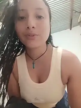 Soffia-zapata online show from May 24, 11:26 pm