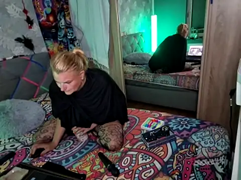 KingaCookies online show from May 18, 7:57 am