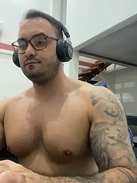 Nicanor 21 online show from April 25, 2:14 am