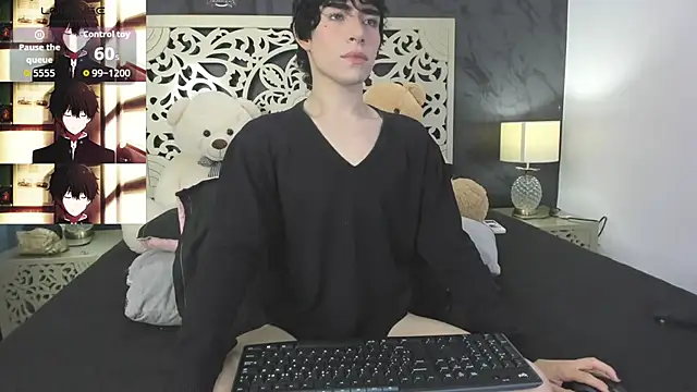 DemonFoxx online show from June 25, 12:10 pm