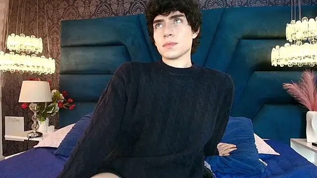 Snapshot of DemonFoxx chatting on May 12, 1:06 pm DemonFoxx online show from May 12, 1:06 pm