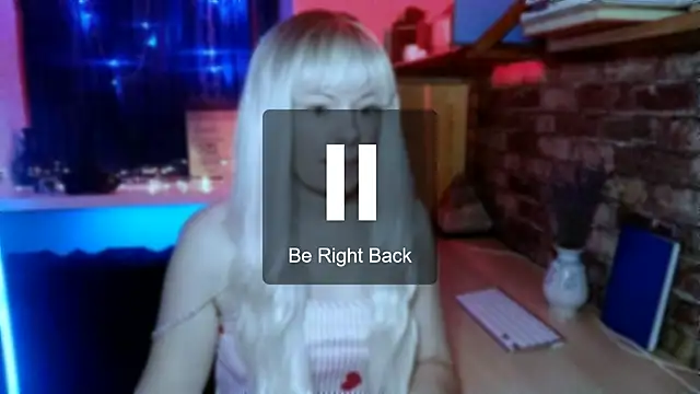 Snapshot of Fluffy_Duffy962 chatting on July 5, 9:54 pm Fluffy Duffy962 online show from July 5, 9:54 pm
