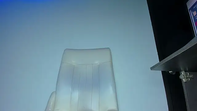 Valentina js online show from May 27, 1:57 am