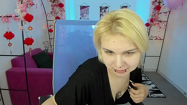 EndlessDreamm online show from April 27, 9:40 am