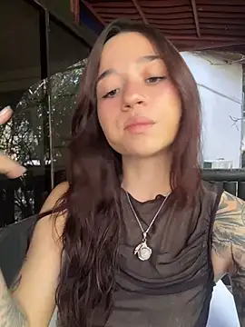 Charlotte Rossee online show from July 22, 1:46 pm