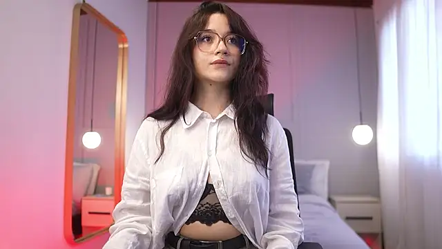 Snapshot of Charlotte_Rossee chatting on May 11, 1:34 pm Charlotte Rossee online show from May 11, 1:34 pm