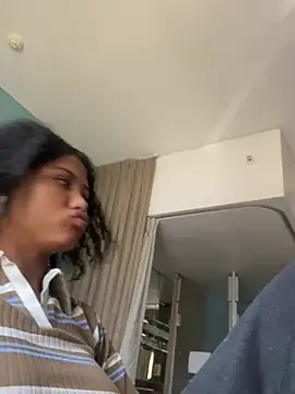 PEACHWAV3 online show from July 10, 10:37 am