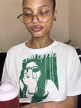 PEACHWAV3 online show from June 9, 6:53 pm