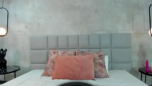 Stefanny lopez19x online show from April 30, 1:29 pm