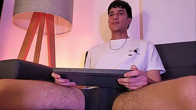 Derek stud  online show from May 24, 4:01 am