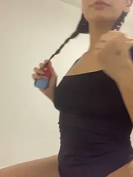 Alejissss online show from April 22, 11:55 pm