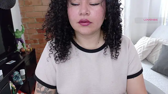 MissBronte online show from May 23, 3:44 pm