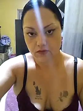 Darklilithrose1  online show from April 25, 10:51 pm