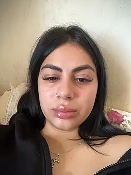 LilyLovell online show from April 28, 11:47 am