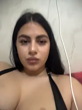 LilyLovell online show from May 24, 6:08 pm