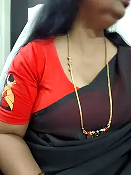 Snapshot of Nayana_456 chatting on June 2, 4:29 pm Nayana 456 online show from June 2, 4:29 pm